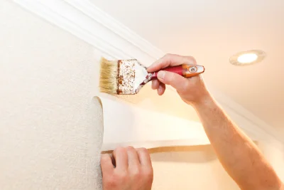 Pose de papier peint à Valgelon-La Rochette — revêtements muraux et toiles de verre